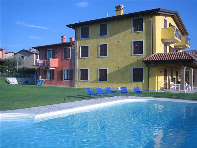 Holiday apartment with pool